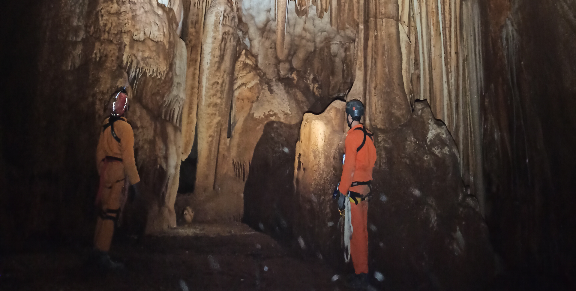  ....τα Σπύλαια του αγώνα 